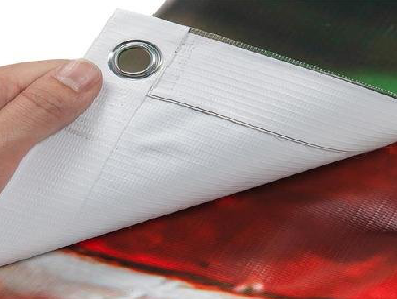 田东喷绘和刀刮布的工艺区别。